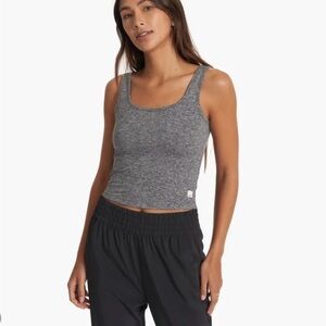 Vuori Halo Essential Tank